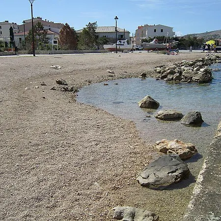 Apartment Kresimir Beauty With Shadow Trees And Parking Place Pag Town