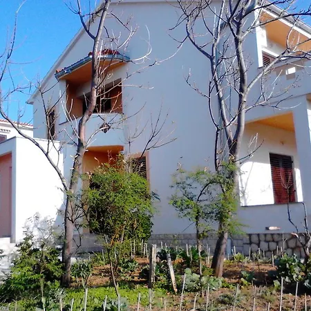 Kresimir Beauty With Shadow Trees And Parking Place * Pag Town