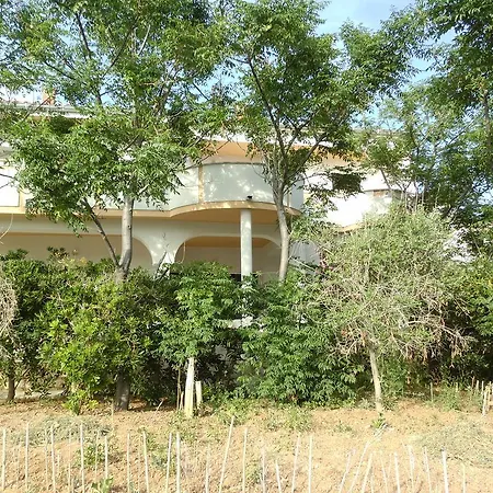 Διαμέρισμα Kresimir Beauty With Shadow Trees And Parking Place