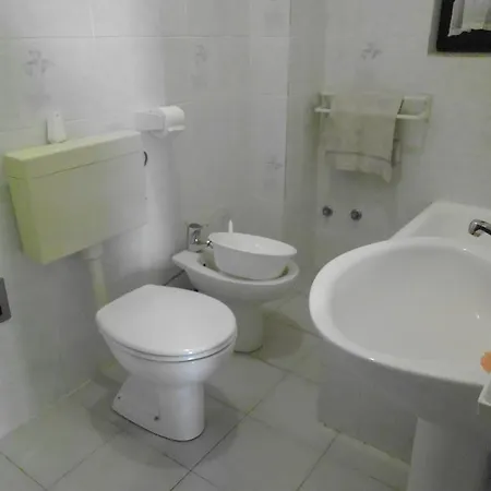 Kresimir Beauty With Shadow Trees And Parking Place Pag Town