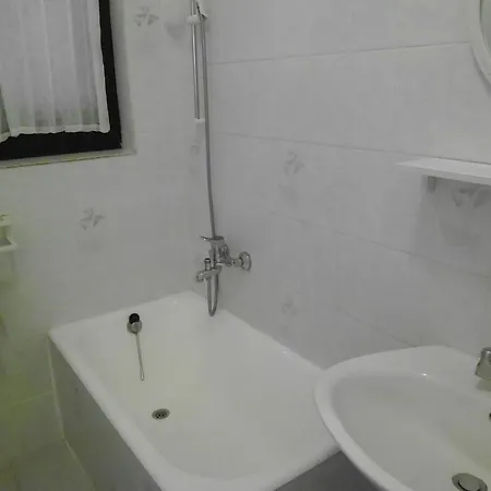 Kresimir Beauty With Shadow Trees And Parking Place *