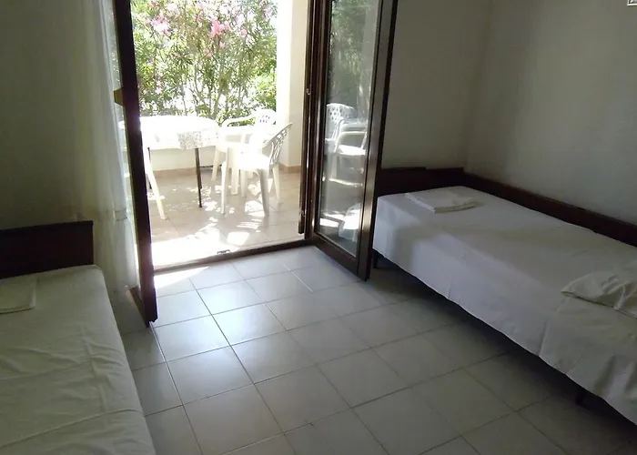 Kresimir Beauty With Shadow Trees And Parking Place *